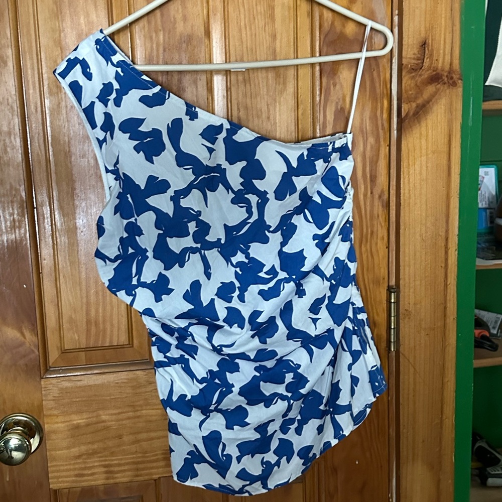 Abercrombie & Fitch Blue and White One-Shoulder Tank Top
